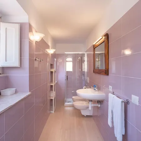 Bed & Breakfast Beauty 3*